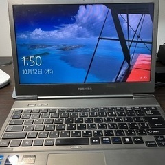 TOSHIBA dynabook ウルトラブック　R631