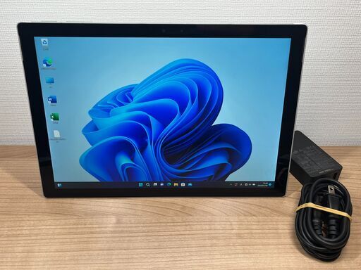 お買い得・美品〉1076  Microsoft Surface Pro5 第7世代  8GB/128GB i5 Office2021 Windows11