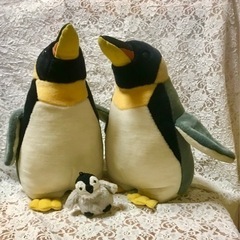 リアルペンギンぬいぐるみニ匹セット　おまけ赤ちゃんペンギン