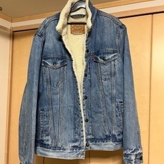 Levi’s jacket L size 