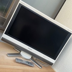 SHARP 液晶カラーテレビ LC-26D50 2009年製