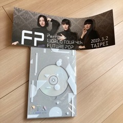 Perfume PTABook2019と台北コンサートポスター