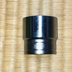 美品！KTC　28ｍｍ　シャローソケット　B4-28W　差込１/...