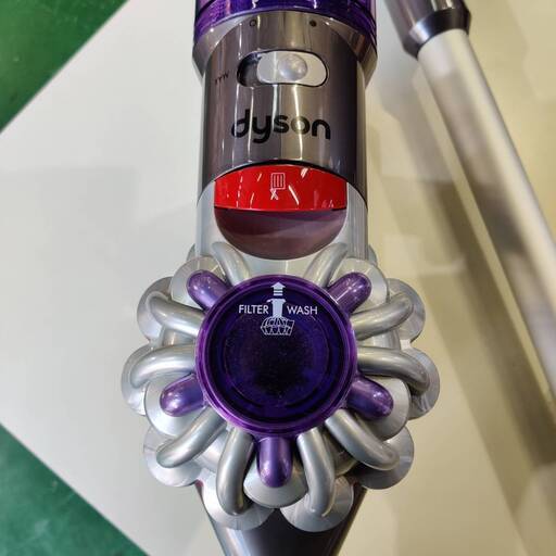【愛品倶楽部柏店】Dyson コードレスクリーナー SV37(2022年製) V7 Advanced 愛品倶楽部柏店】Dyson コードレスクリーナー SV37(2022年製) V7 Advanced