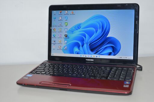 中古ノートパソコン 東芝Dynabook T351/35ER Windows11+office 第二世代i3/メモリ8GB/爆速SSD256GB/15.6インチ/無線内蔵/DVDマルチ搭載