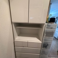 再度出品。美品！コンパクト衣類収納！