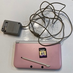 ピンク　Nintendo 3DSLL 本体　SDカードのオマケ付き