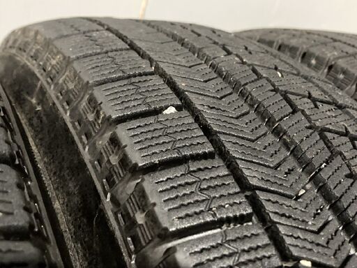 4本以上で送料無料] スタッドレスタイヤ VRX3 165/55R14 72Q 新品 