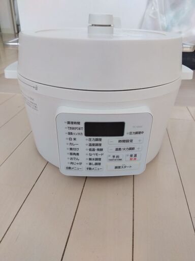 アイリスオーヤマ　電気圧力鍋　ホワイト PC-MA4