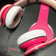 レア beats Solo HD PINK ビーツ ヘッドフォン ヘッドホン 限定カラー 完動品