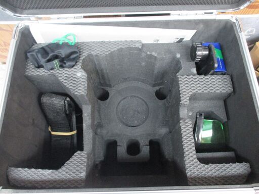 makita マキタ SK40GD グリーンレーザー墨出し器 三脚 受光器 電池