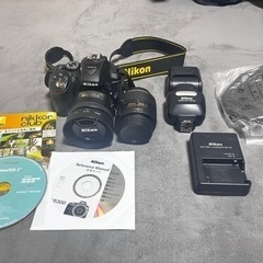 【値下げ】Nikon D5300 標準レンズ+単焦点レンズ +ス...