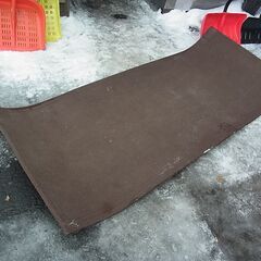 滑り止めマット　融雪マット　ゴムマット　ラバーマット　屋外　セーフティグッズ　氷対策