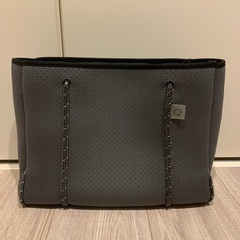 値下げ中 Qbag ショルダー、トートバック