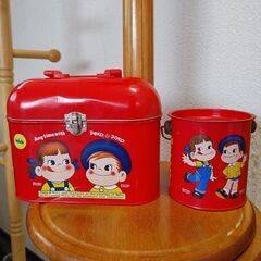 ミルキーキャンディー缶 & ペコちゃん カムバッグ　