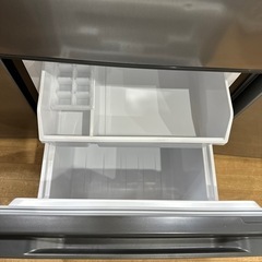 AQUA 2023年製 135L 2ドア 冷蔵庫 AQR-14N 0425-29