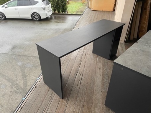 ワイドなオフィスデスク メラミン貼り 脇引き出し付き