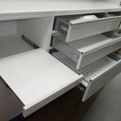 R057 国産 長 シュシュ キッチンボード キッチンボードボード、食器棚  幅170cm Used・美品