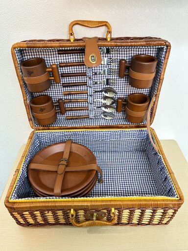大阪⭐️エコマックス♻️「T613」ピクニックバスケット 木製食器セット カトラリー お洒落 レトロ【大阪市プレミアム付商品券利用可能！】