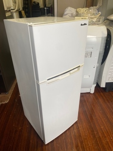 福岡市内配送無料　2019年式　冷蔵庫 Grand Line 2ドア冷凍/冷蔵庫 118L ARM-118L02WH