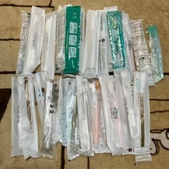ホテルアメニティ 歯ブラシ 30本　使い捨て歯ブラシ