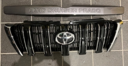 ランドクルーザー150系中期 フロントグリル+リアガーニッシュ セット