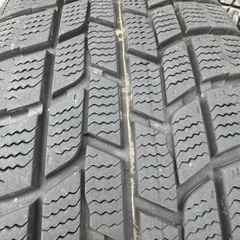 スタッドレスタイヤ4本セット　205/60R16
