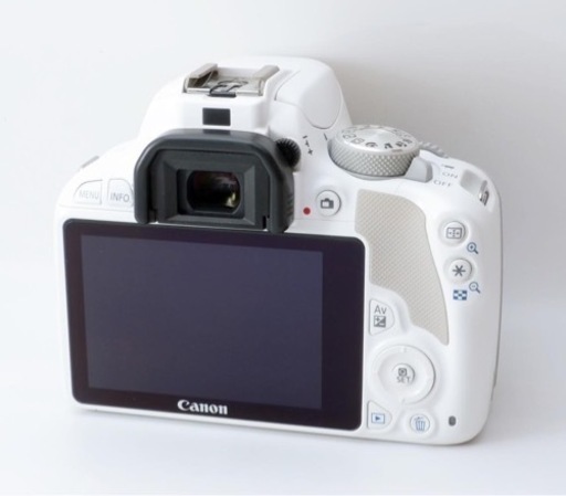 Canon EOS Kiss X7 デジタル一眼レフカメラ ☆Canon EOS kiss X7☆S数