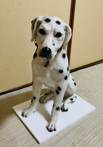 ダルメシアン　置物　犬オブジェ 　ガーデニング　雑貨　オーナメント　樹脂製　高さ60ｃｍほど