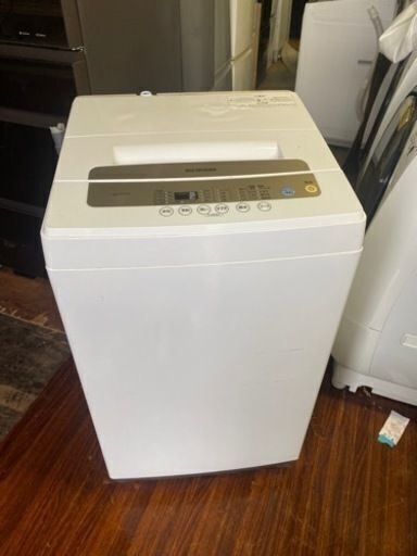 福岡市内配送設置無料　2020年式　アイリスオーヤマ 洗濯機 5kg 全自動 風乾燥 お急ぎコース ステンレス槽 ゴールド IAW-T502EN