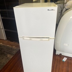 北九州市内配送無料　保証付き　2019年式　冷蔵庫 Grand ...