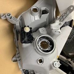 プロボックス左のヘッドライト、フェンダー