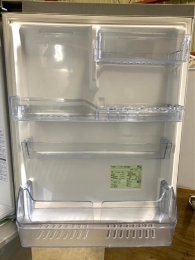 E-108 【ご来店頂ける方限定】MITSUBISHIの冷蔵庫です！ 青白く
