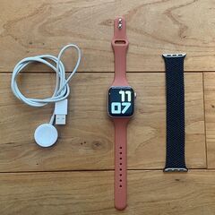 Apple Watch SE ( GPSモデル) - 40mm ...