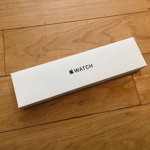 Apple Watch SE ( GPSモデル) - 40mm ゴールドアルミニウムと  