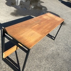 DIY 手作りテーブル　アイアン&ウッド　テーブル　使い道色々◡̈