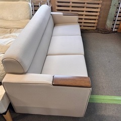 30万　オカムラ　応接セット３点セット