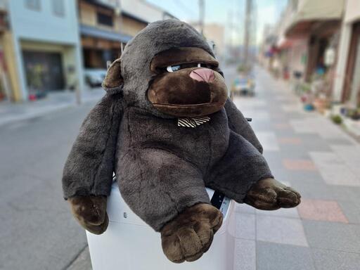 特大ゴリラくん?️ ゴリラの特大ぬいぐるみ🦍 開園120周年を記念して