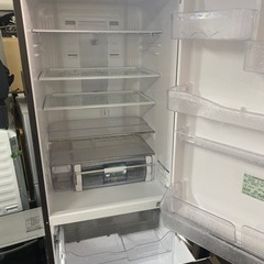 北九州市内配送無料　保証付き　日立 HITACHI R-S3700FV XN [冷凍冷蔵庫 まんなか野菜タイプ 真空チルド （365L・右開き） 3ドア