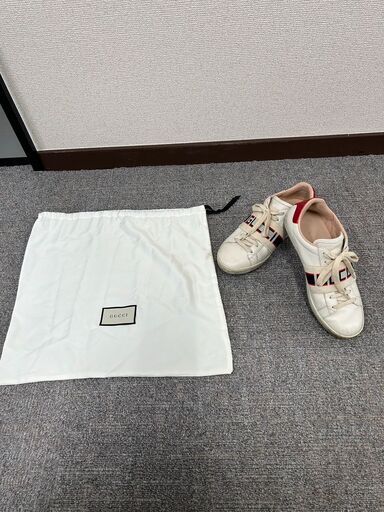 1 / 4 収納袋付c30 GUCCI ACE ローカット スニーカー 　525269