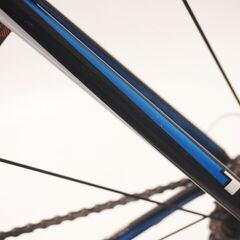 TREK 「トレック」 ALPHA 2.1 R7000カスタム 2010年モデル ロードバイク