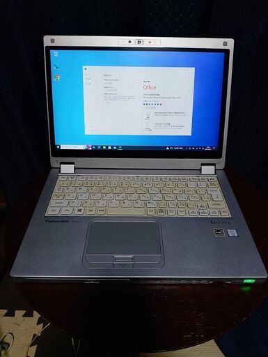 Panasonic ２in１　SSD／タッチパネル／OfficePro+2021