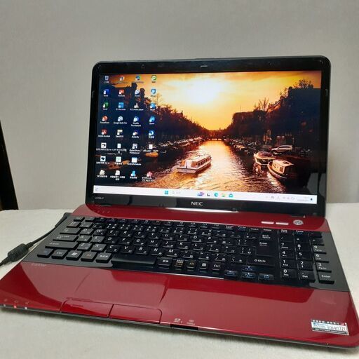 【取引中です】NEC　LaVie　15インチ　i5　8GB　SSD（256）　Office2021　Wi-Fi　マルチ　テンキー　Windows11　23H2