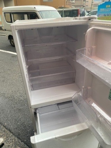 北九州市内配送無料 保証付き 日立 3ドア冷凍冷蔵庫 R-27DS (W) クリア