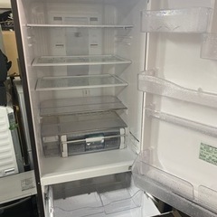 北九州市内配送無料　保証付き　日立 HITACHI R-S3700FV XT [冷凍冷蔵庫 まんなか野菜タイプ 真空チルド （365L・右開き） 3ドア クリスタルブラウン]
