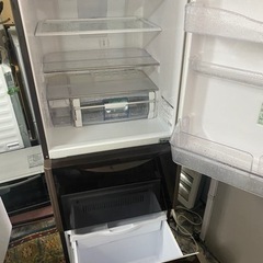 北九州市内配送無料　保証付き　日立 HITACHI R-S3700FV XT [冷凍冷蔵庫 まんなか野菜タイプ 真空チルド （365L・右開き） 3ドア クリスタルブラウン]