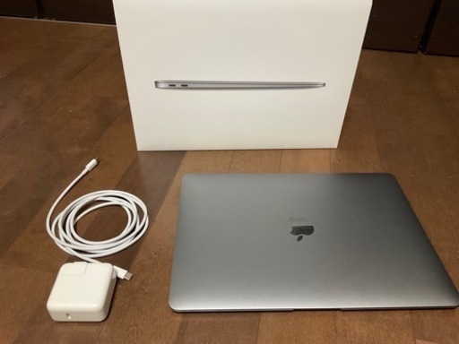 中古】MacBookair m1 2020 スペースグレー MOFTのPCケース付き Mac
