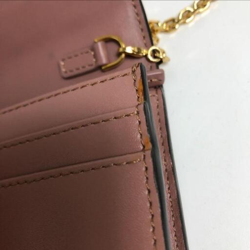 【美品】フェンディ チェーンウォレット  長財布  スタッズ ROSE 美品】フェンディ チェーンウォレット 長財布 スタッズ ROSE