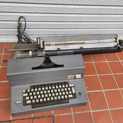Olivetti タイプライター