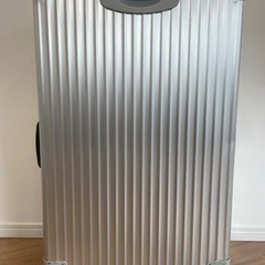 97L リモワ　4輪